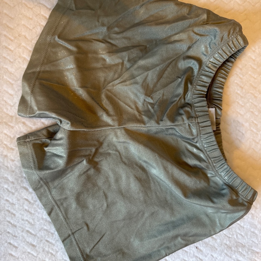 Tugs size small 3” ahort